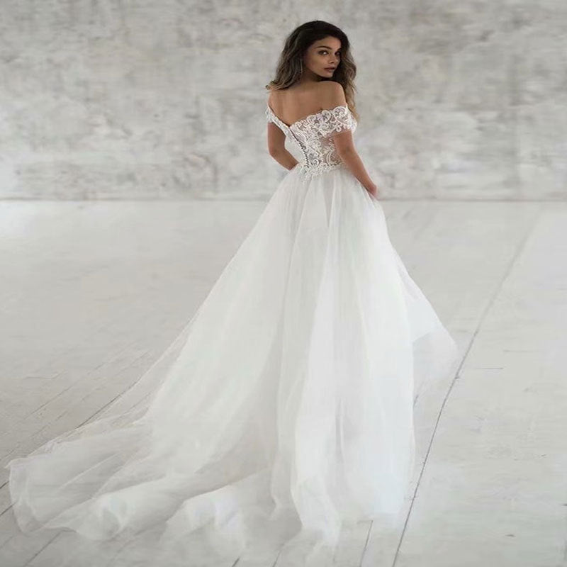 Lace Light Wedding Dress Is Elegant, Simple And Thin