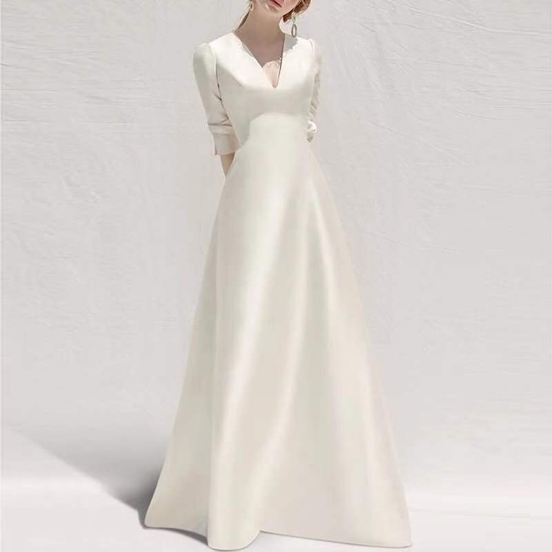 White Dress Satin Surface Was Thin And High French Temperament Dress Long Skirt
