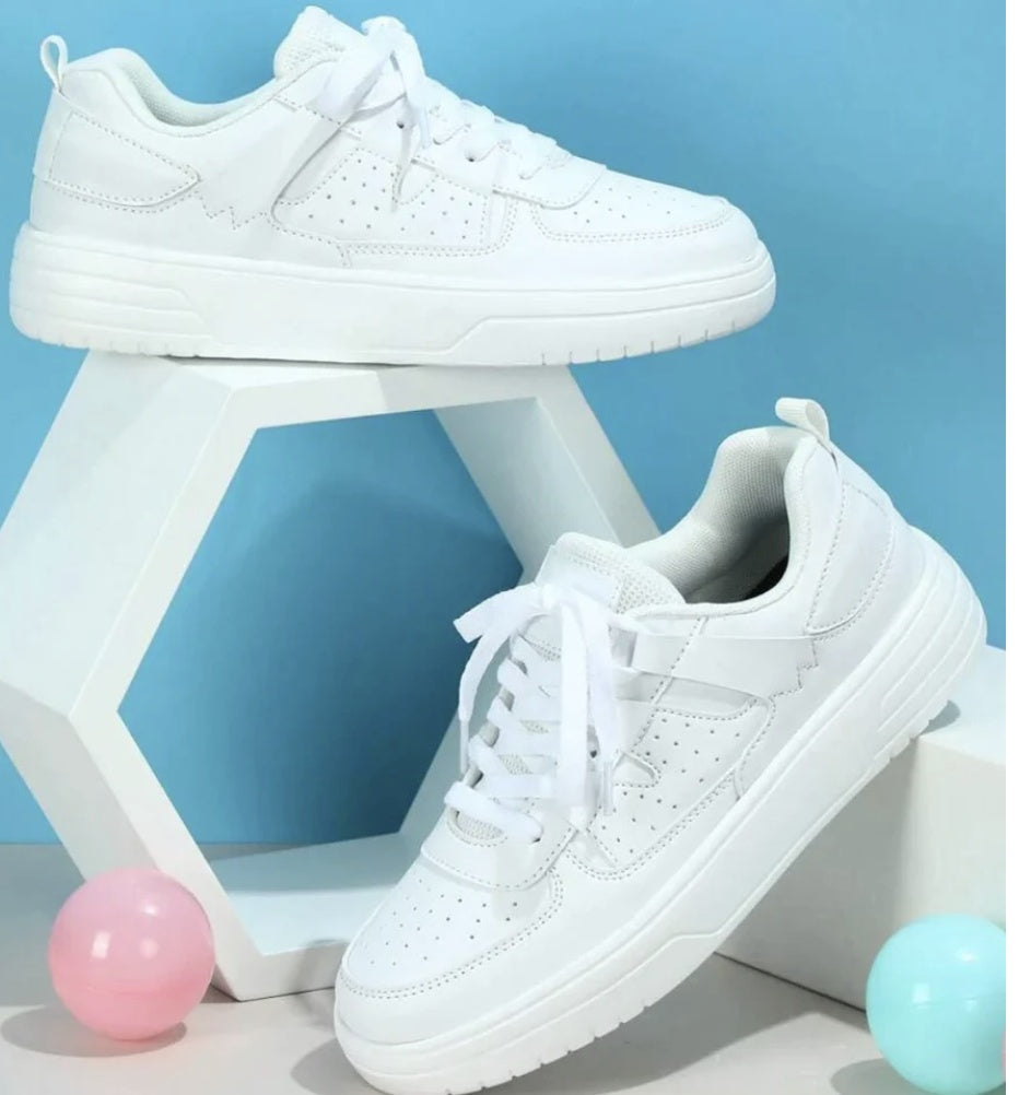 White Shoes Comfortable And Breathable