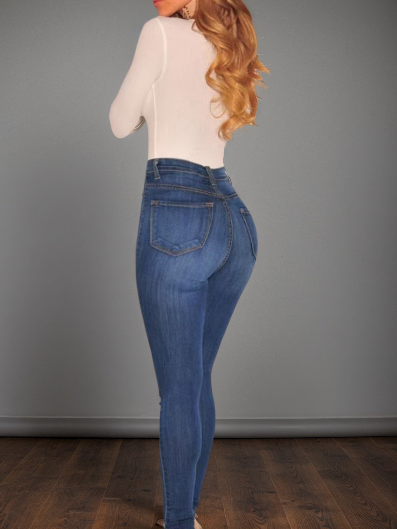 Mid Blue High Waisted Buckle Tight Jeans Are Comfortable To Wear. High Waist Design, Buckle Design Adds A Sense Of Fashion,