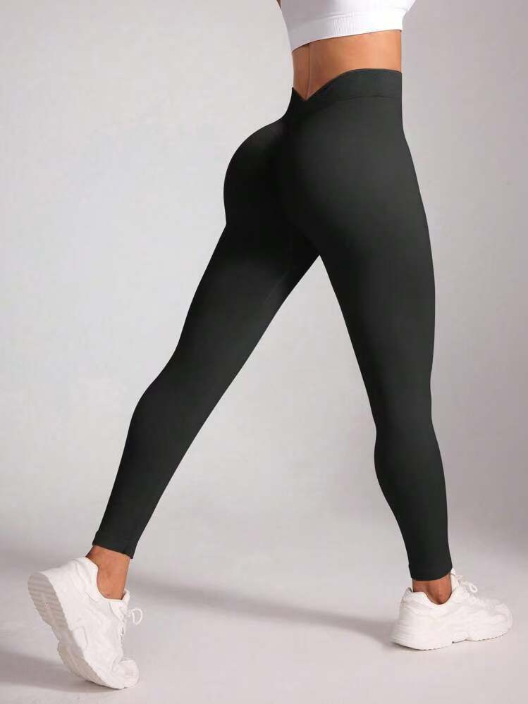Threaded Yoga Pants With A High Waist For Lifting The Hips