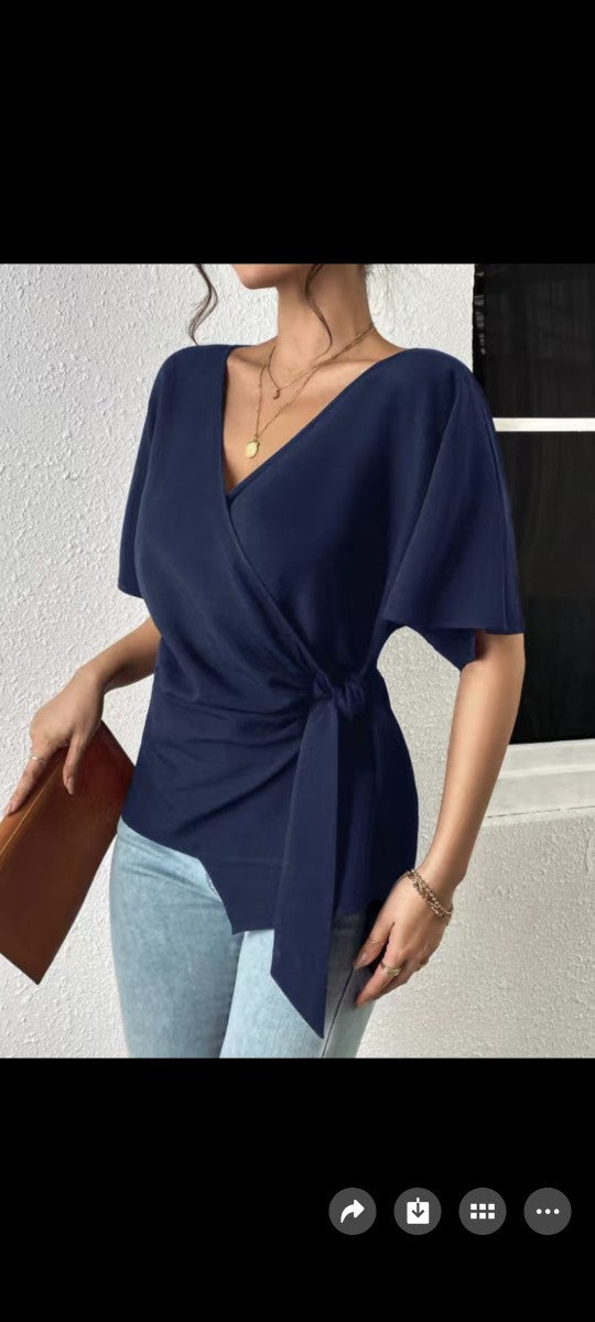 V-neck Slim-fit Short-sleeve Top