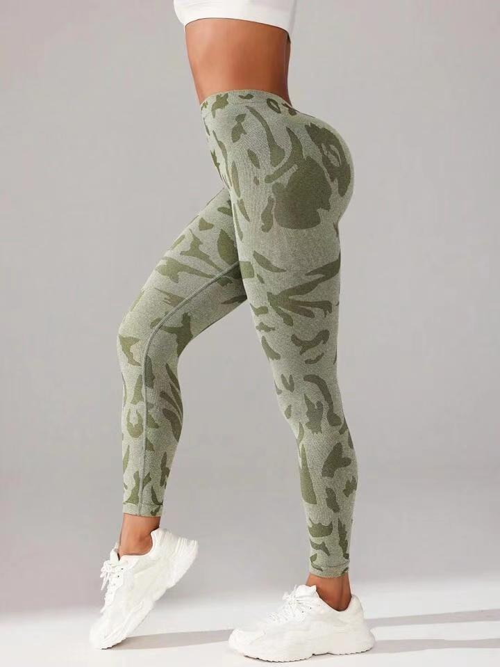 Threaded Yoga Pants With A High Waist For Lifting The Hips