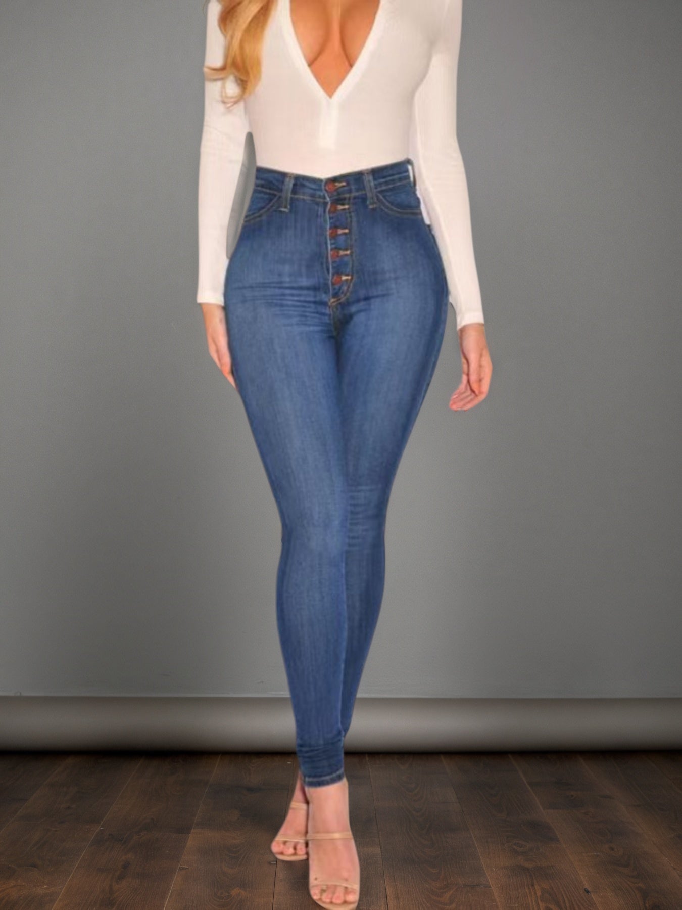 Mid Blue High Waisted Buckle Tight Jeans Are Comfortable To Wear. High Waist Design, Buckle Design Adds A Sense Of Fashion,