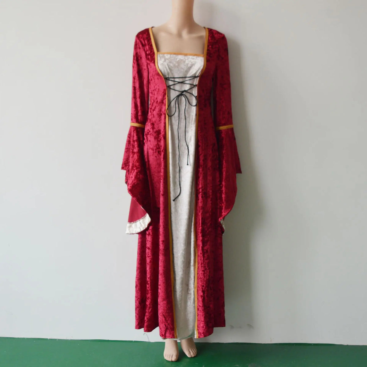 Halloween  Plus Size Medieval  Court Princress