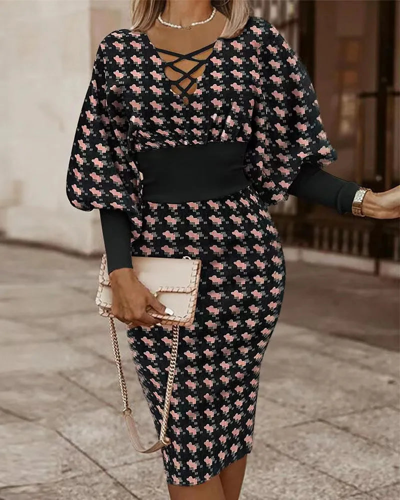 Maze Printed Long Sleeved Slim Fit Dress