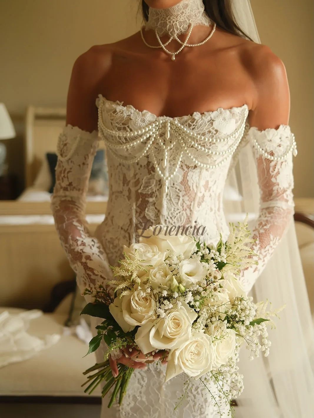 Long Sleeves Lace Wedding Dresses with Choker Pearls Baeding Basque Waist