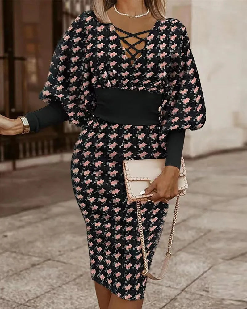 Maze Printed Long Sleeved Slim Fit Dress