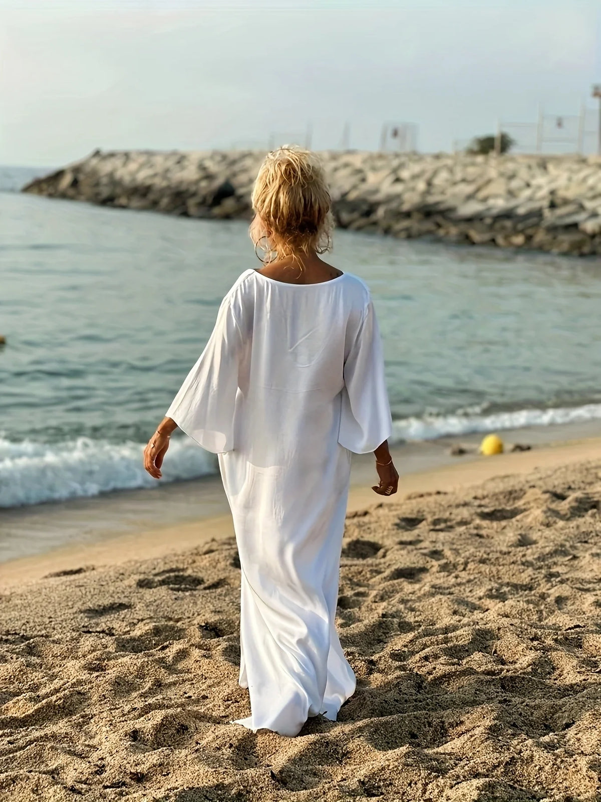 Plus Size Women's White V-Neck Batwing Sleeve Loose Maxi Dress
