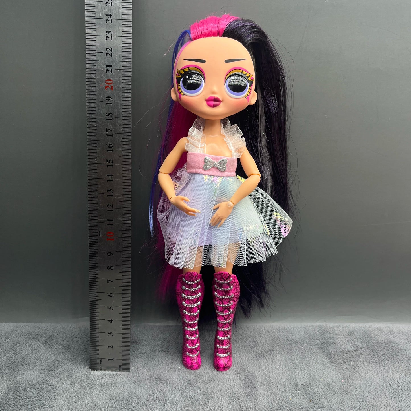 Original 24cm OMG Big Sister Fashion Dress up Girl Doll Set Including Clothes and Shoes Holiday Gift Toys