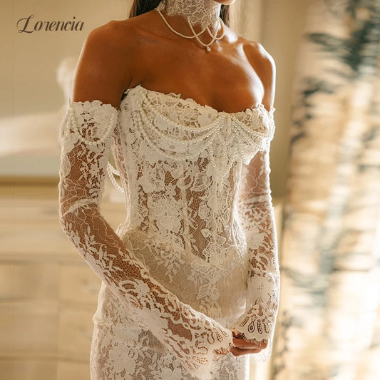 Long Sleeves Lace Wedding Dresses with Choker Pearls Baeding Basque Waist