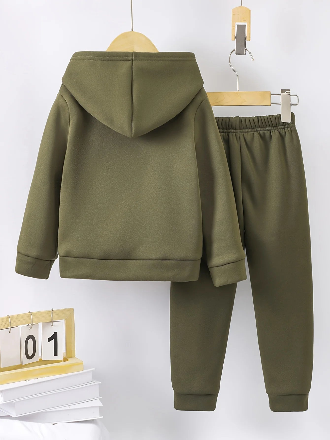 2set Autumn and winter new casual comfort sports style warm boys printed warm lining hoodie and tracksuit pants