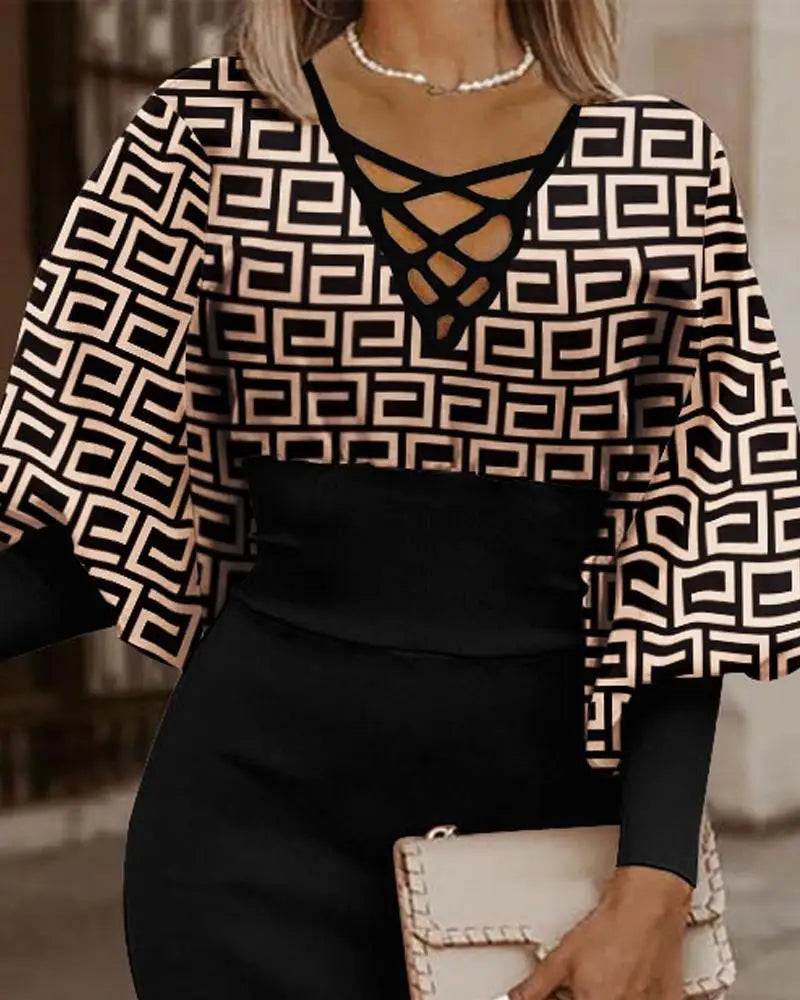 Maze Printed Long Sleeved Slim Fit Dress