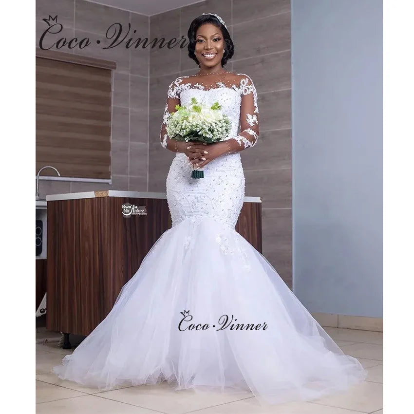Lace Appliques  Wedding Dresses  Crystal And Pearl Beaded Illusion Sleeves Tulle Bride Dress W1377