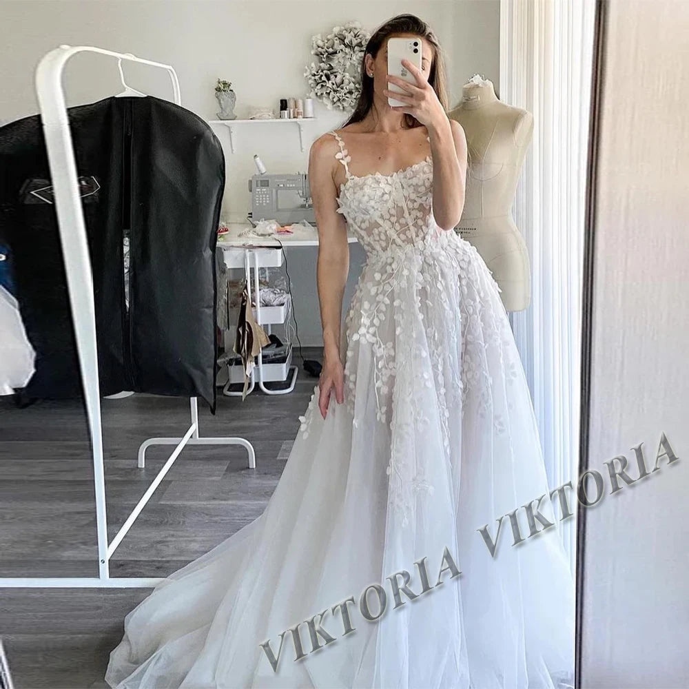 Mermaid Wedding Dresses Appliques Beads Chain Backless