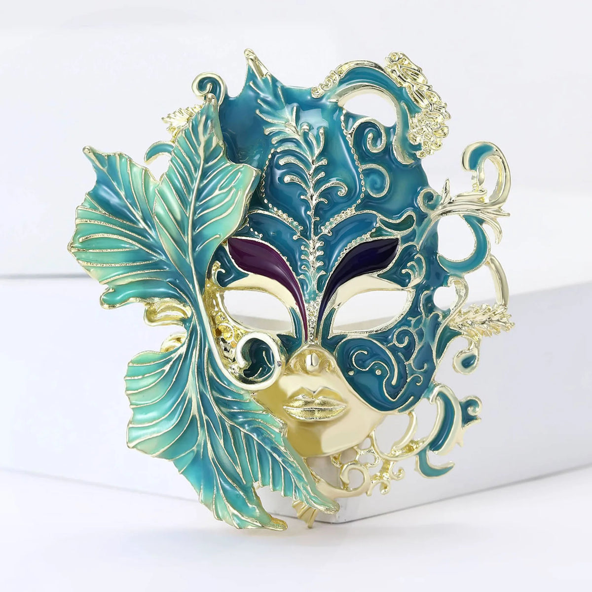 cross-border fashion creative heavy industry enamel drip oil carnival mask brooch alloy personality