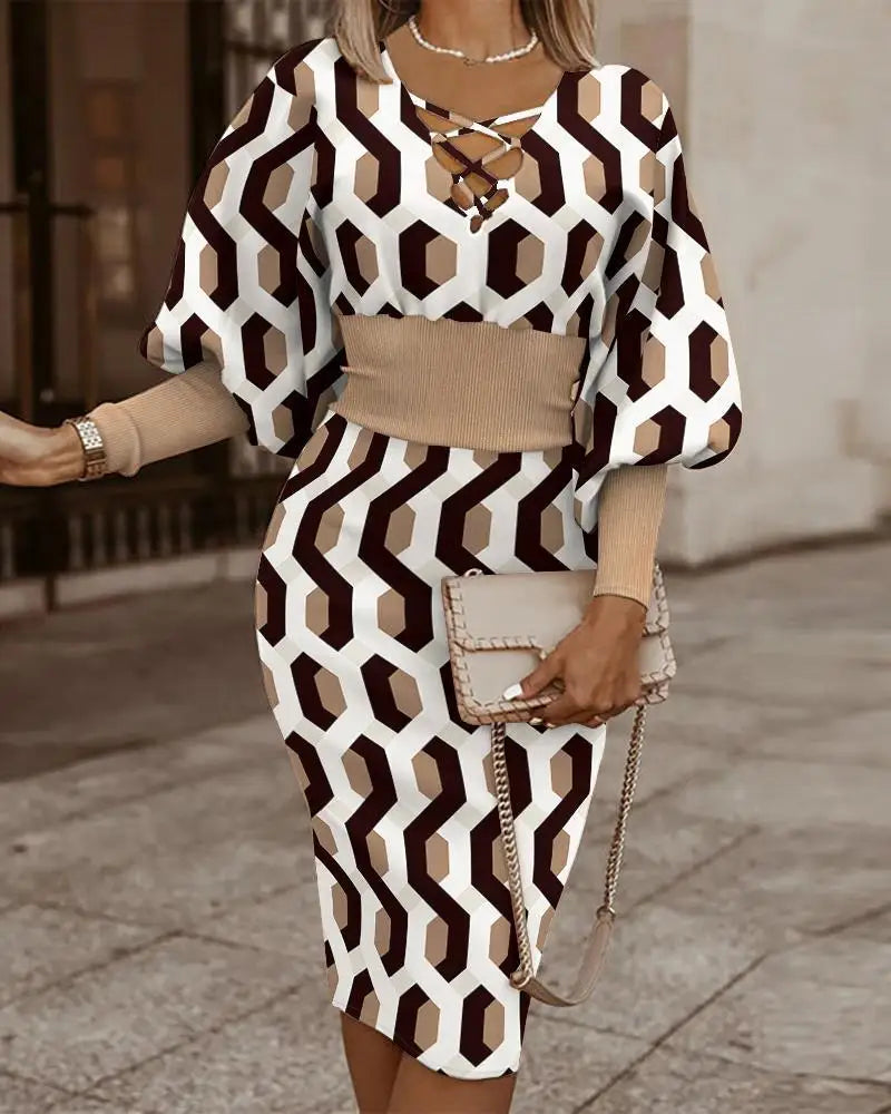 Maze Printed Long Sleeved Slim Fit Dress