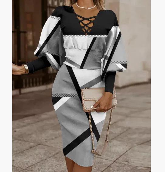 Maze Printed Long Sleeved Slim Fit Dress