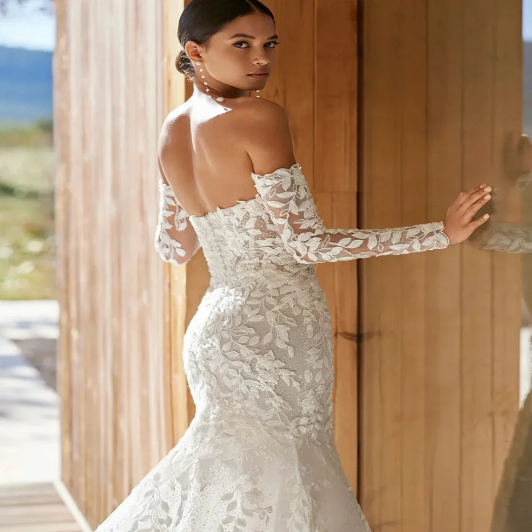 Luxury Lace Wedding  Dresse Backless