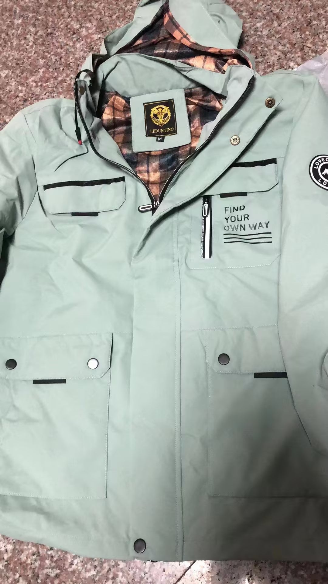 Hooded Jacket  Windproof Coat  With Multiple Pockets